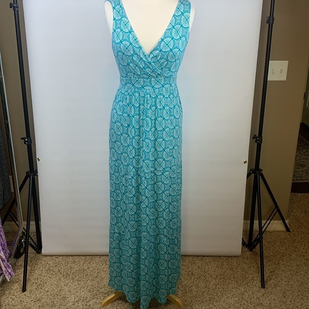 St. John's Bay turquoise and white sleeveless maxi dress, Small